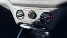 Hyundai i20 1.2 MPi SE 5dr Petrol Hatchback